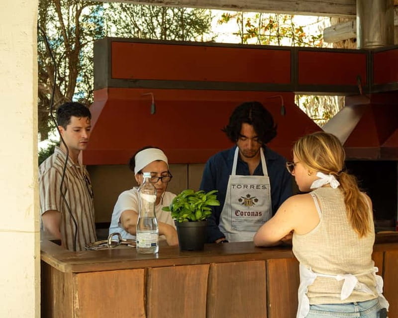 Ostuni: Orecchiette in a farmhouse - pasta making and tasting - Making Pasta in a Storied Farmhouse