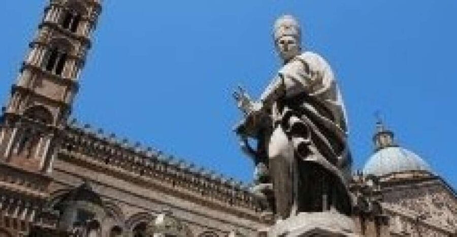 Palatine Chapel: Private Walking Tour & Sicilian Lunch - Architectural Marvels and the Quattro Canti