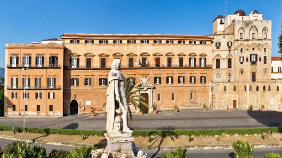 Palermo Audioguide - TravelMate app for your smartphone - Price and Logistics: Is It Worth It?