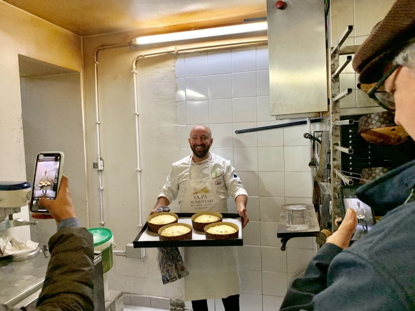 Palermo: Street Food and Local Market Tasting Tour - The Quality of Guides and the Personal Touch