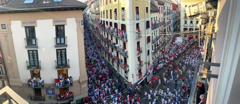 Pamplona: Running of the Bulls Balcony Breakfast Tour - The Breakfast: A Taste of Navarre’s Flavors