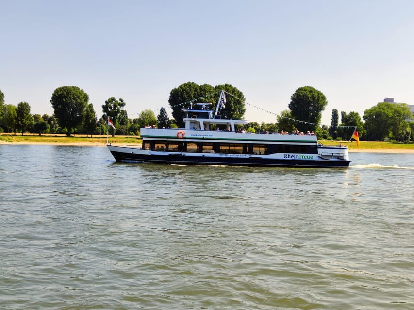 Panorama tour between Bonn and Königswinter - Exploring the Scenic Waterway: A Deep Dive