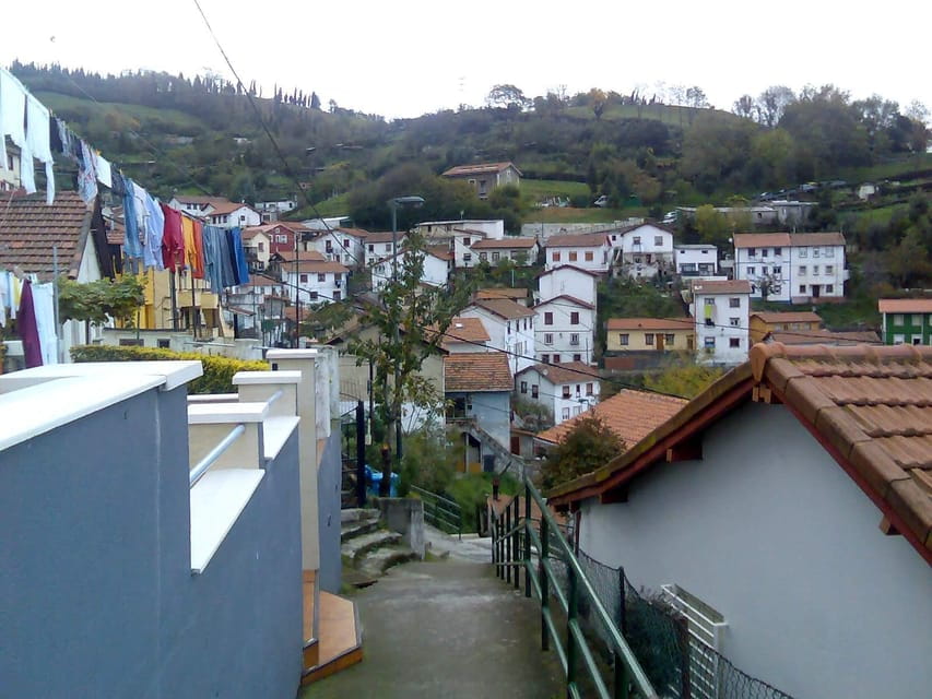 Panoramic-photographic tour of the mountains of Bilbao - Discover Bilbao’s Mountain Secrets: An Authentic Perspective