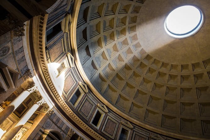 Pantheon and Trevi Fountain Underground Guided Tour - Entering The Pantheon: Rome’s Architectural Wonder