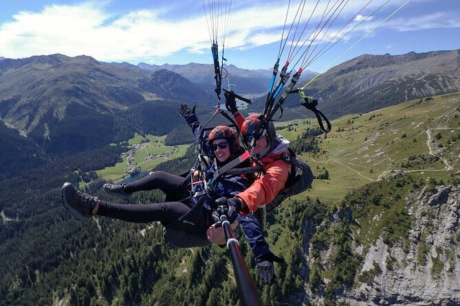 Paragliding Davos Early Bird (Video & Photos Included) - The Value of Photos and Videos