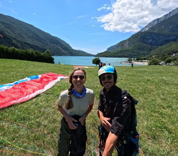 Paragliding on Lake Molveno - Discover the Thrill of Paragliding on Lake Molveno