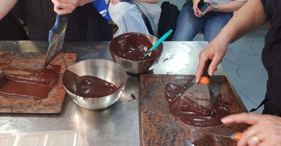 Paris: Chocolate Discovery Workshop and Tasting - The Tasting and Demonstration