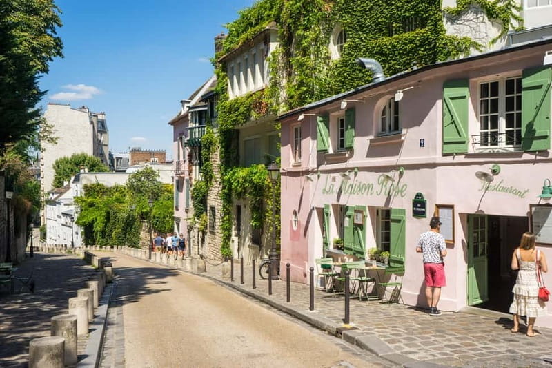 Paris Montmartre: 2-Hour City Tour in German - Exploring the Heart of Montmartre