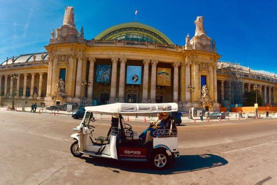 Paris: Most Iconic Monuments Guided Tour by Tuk Tuk - Who Should Consider This Tour?