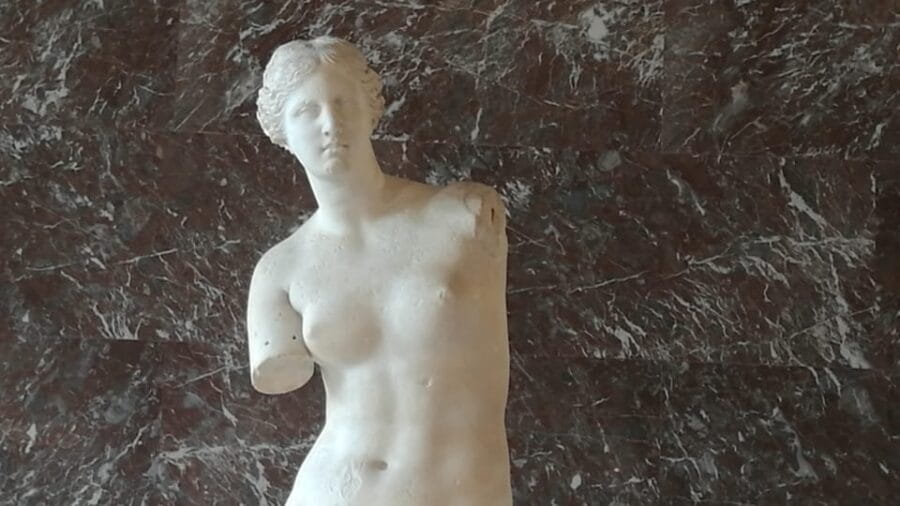 Paris: The Louvre A Private Tour - an artist's insight - Highlights of the Itinerary