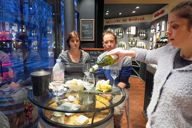 Paris Wine and Cheese Tastings Class near Le Marais - The Educational Flavor of the Wine Regions