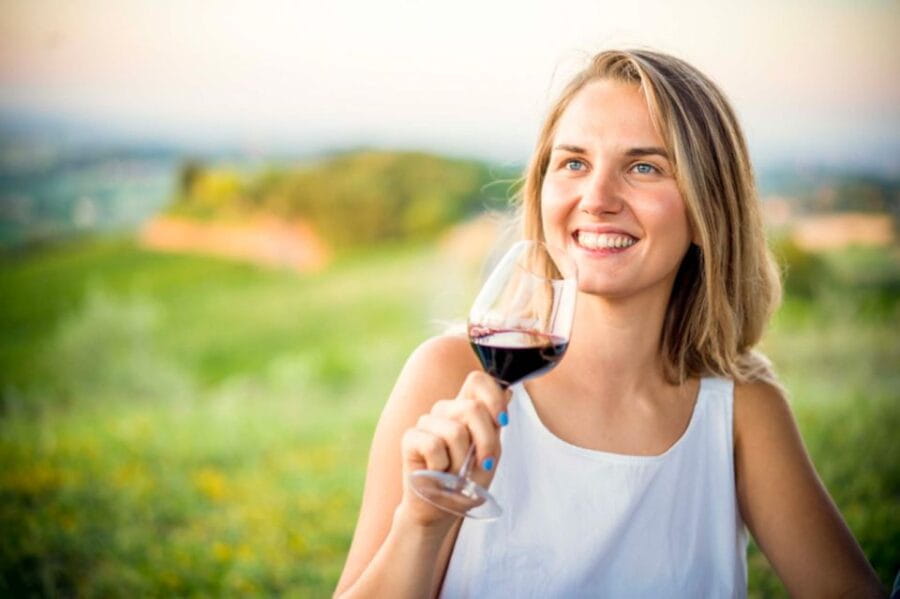 Parma: Winery Tour and tasting - Exploring the Vineyard and Learning About the Grape Varieties