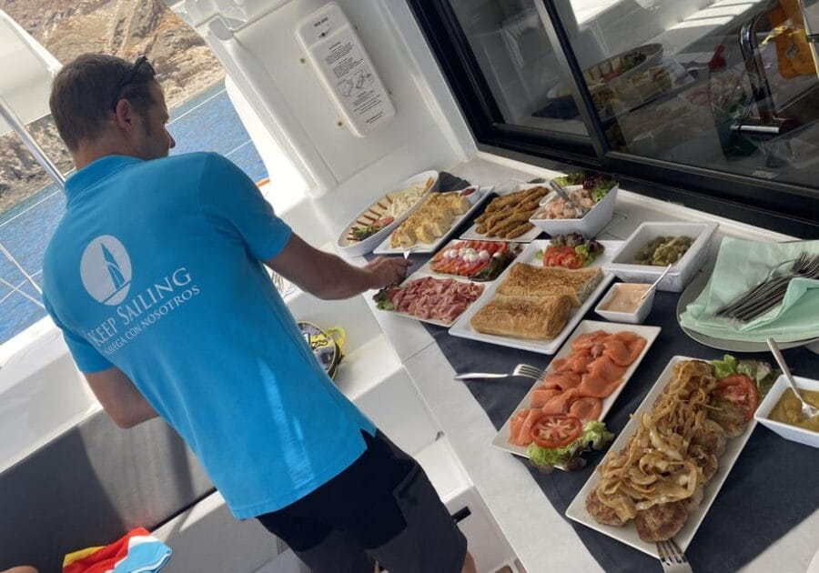 Pasito Blanco: Private catamaran excursion with food & drink - Setting Sail from Pasito Blanco: What to Expect