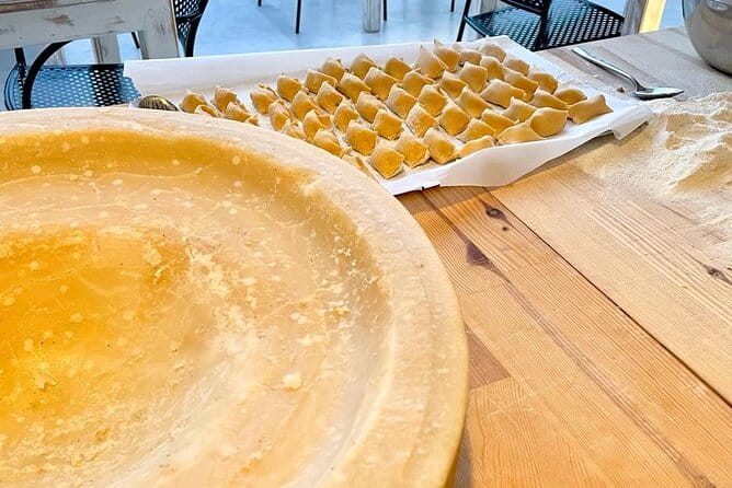Pasta making class with Italian food degustation at Villas - The itinerary: what to expect