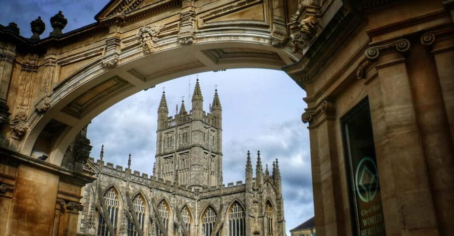 Photo Tours in Bath: Walking tour with local expert guide - FAQ