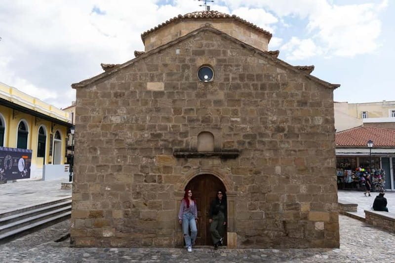 Photoshoot at Castle of Kalamata, Old town - Photo Walk Tour - Entering the Heart of Kalamata: From Castle to Old Town
