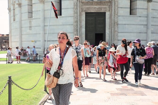Pisa Guided Walking Tour in Miracoli Square - What the Tour Actually Offers: Inside or Outside?