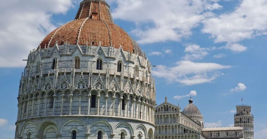 Pisa: Square of Miracles and Leaning Tower Walking Tour - Logistics and Practical Tips