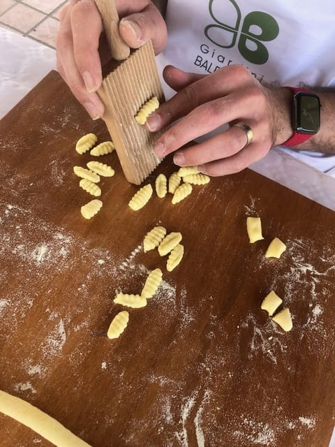 Pompei: Cooking class fresh pasta - The Value of Handmade Pasta and Homegrown Flavors