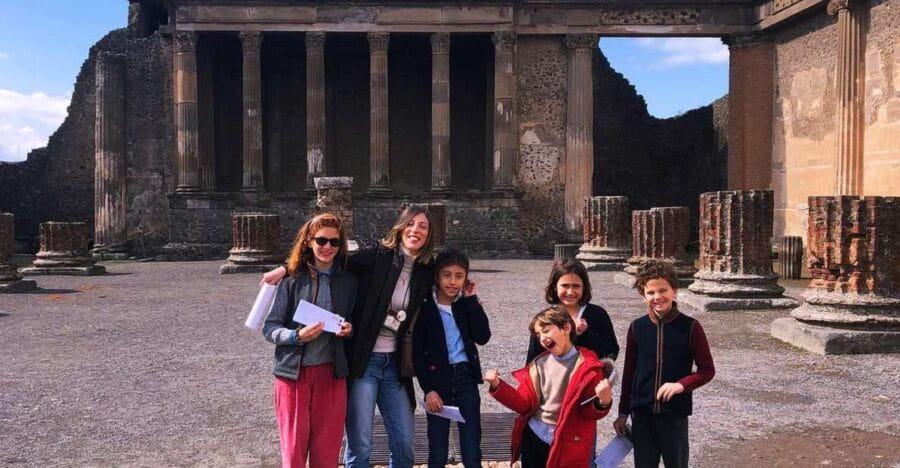 Pompeii: Kids and Teens Tour with Archaeologist Guide - Entering Pompeii: A Family-Focused Approach