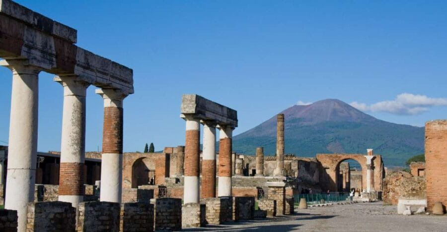 Pompeii: Private Tour with Hotel Pickup and Entry Ticket - Price and Value: Is It Worth It?