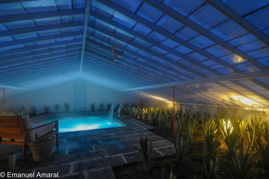 Ponta Delgada: Greenhouse Hot Tube with Pineapple Tour - Practicalities and Logistics