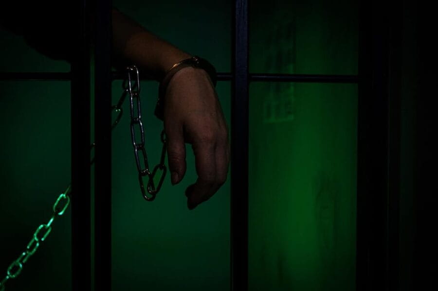 Porto: Alameda Escape Room Prison Robbery - The Challenge: Prison Robbery in Detail