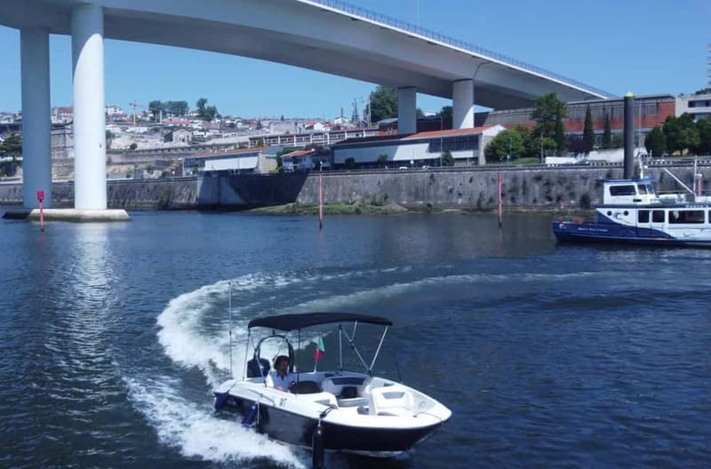 Porto: Douro River Boat Cruise Tour with Port Wine Tasting - Breaking Down the Itinerary