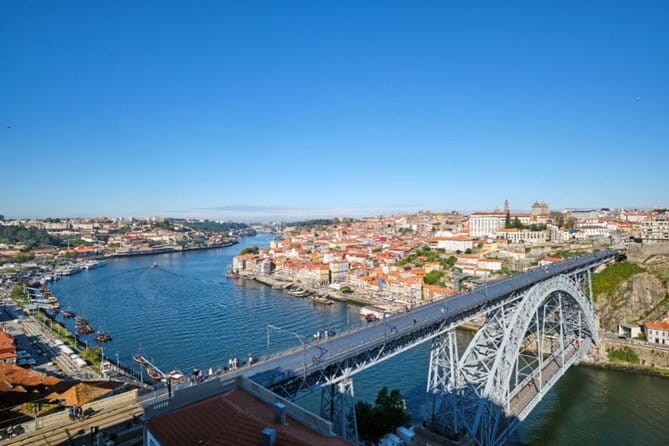 Porto: Electric Bike Rental from 1 to 4 Days - Riding the Porto Terrain: What to Expect