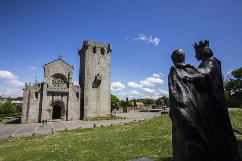 Porto Half Day Tour: Discover the North Region Soul - Coastal Fortresses and Scenic Seaside Views