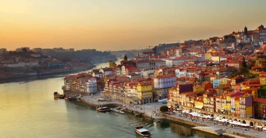 Porto: Port Wine Tour with 7 Port Tastings - FAQs
