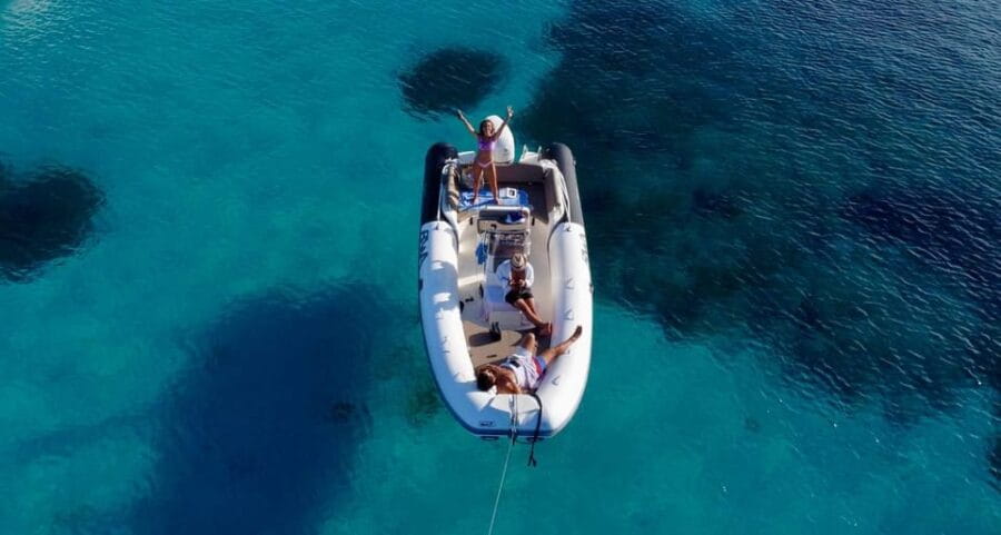 Porto Rotondo:Stylish & Comfortable Dinghy. Requires licence - The Boat: Comfortable, Compact, and Ready for Adventure