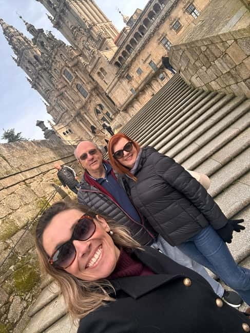 Porto: Santiago de Compostela and Valença Day Trip - Exploring the Tour in Detail