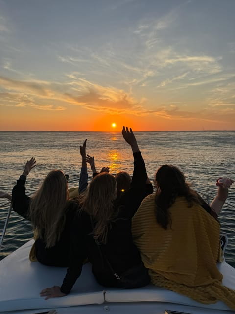 Porto SHARED Boat: Bridges, River Mouth & SUNSET w/ DRINKS - Sipping Porto Tonic and Tasting Fine Wines