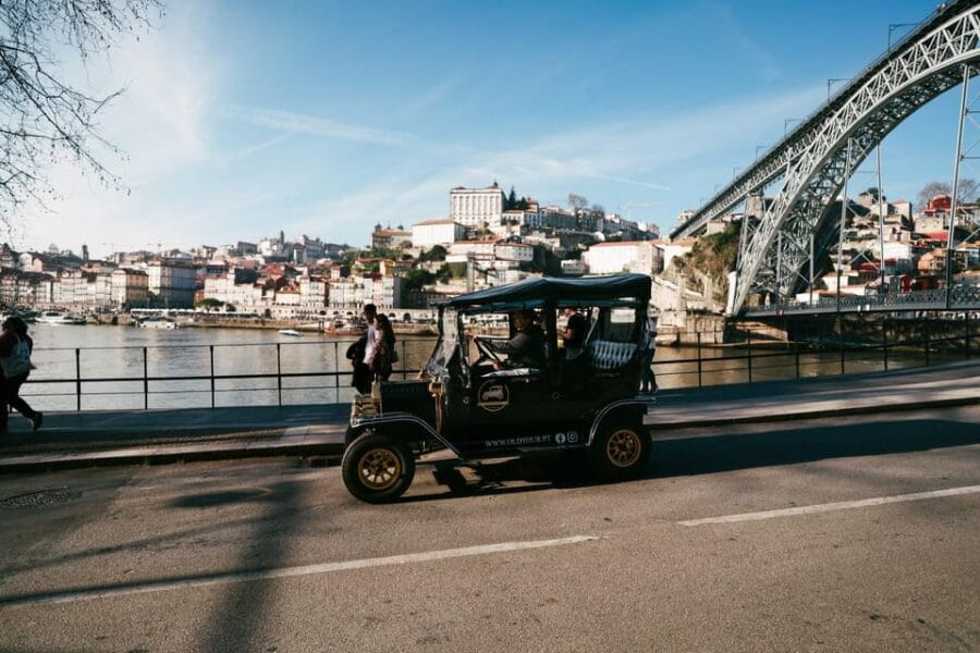 Porto:Private Tour of the Historic City in a Classic Ford T - Inside the Vintage Vehicle: Comfort, Style, and Practicality