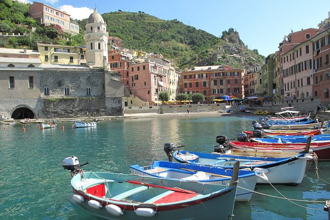 Portovenere and the Cinque Terre Private Shore Excursion from La Spezia - Corniglia: The Quirkiest of the Villages, High on a Cliff
