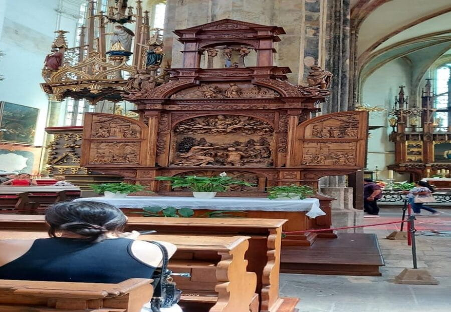 Prague Castle tour - Practical Details and Value