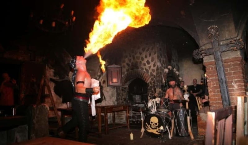 Prague: Dtenice Castle, Brewery, and Medieval Fantasy Show - Exploring Dtenice Castle: Walking Through the Past