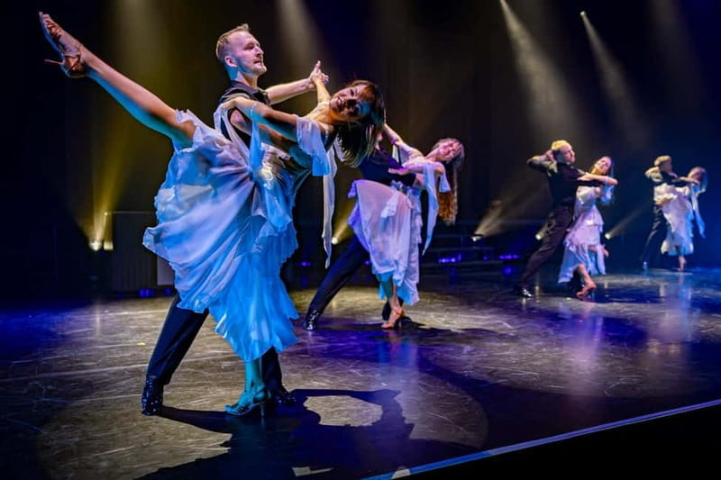 Prague: Love2dance Show In Hybernia Theatre - The Performance: A Fusion of Dance and Narrative