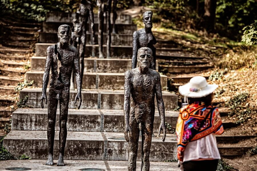 Prague: Modern Architecture and Design Guided Tour - Key Points / Takeaways