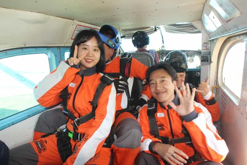 Prague: Tandem Skydiving 14,000ft over Prague with Transfers - Who Should Skip This Experience