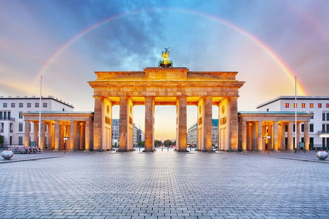 Prague to Berlin - private transfer with 2 hours of sightseeing - The sightseeing stop: a highlight with flexibility