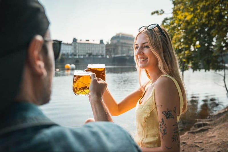 Prague: Walking & Beer Tour For Solo Travelers - Sampling Czech Beer: A Cultural and Tasting Adventure