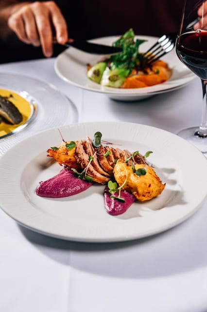 Prague:Breathtaking Cabaret Show with 4-Course Dinner Option - Dining Experience: Delicious, Thoughtfully Prepared Food