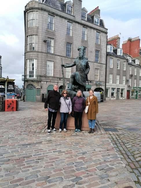 Private Aberdeen City Highlights Tour - Walking Through Aberdeen’s Streets and Secrets