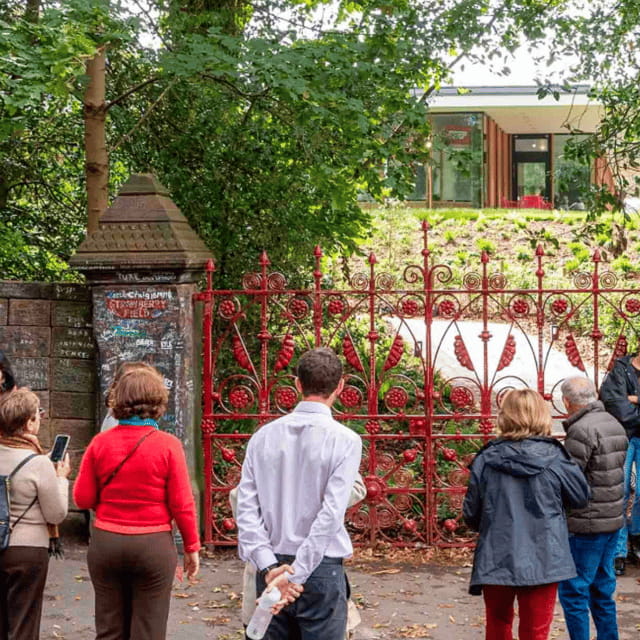 Private Beatles & Beer Bus tour 4 hour & drinks 1-8 people - Who Will Love This Tour?