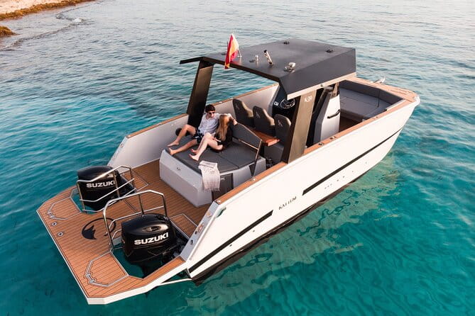 Private boat rental with skipper in Palma de Mallorca - Who Will Love This Experience?