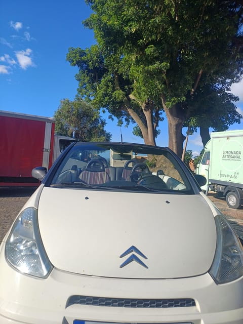 Private Capriolet city tour through Lisbon for 4 Hours - Unpacking the Itinerary: Whats Included and Why It Matters