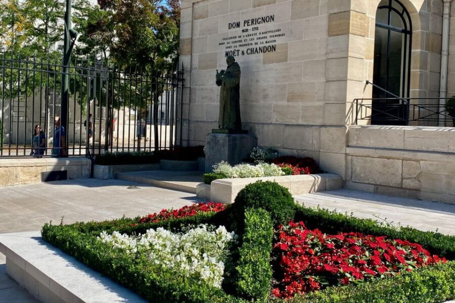 Private Champagne Moet Chandon, Pommery, Pressoria Day trip - Who Will Love This Tour?