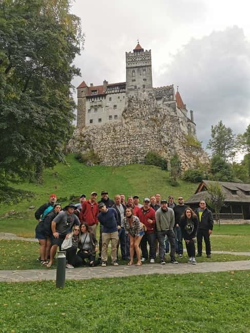 Private Day Tour from Bucharest to Dracula's Castle - Visiting Bran Castle: The Heart of the Legend
